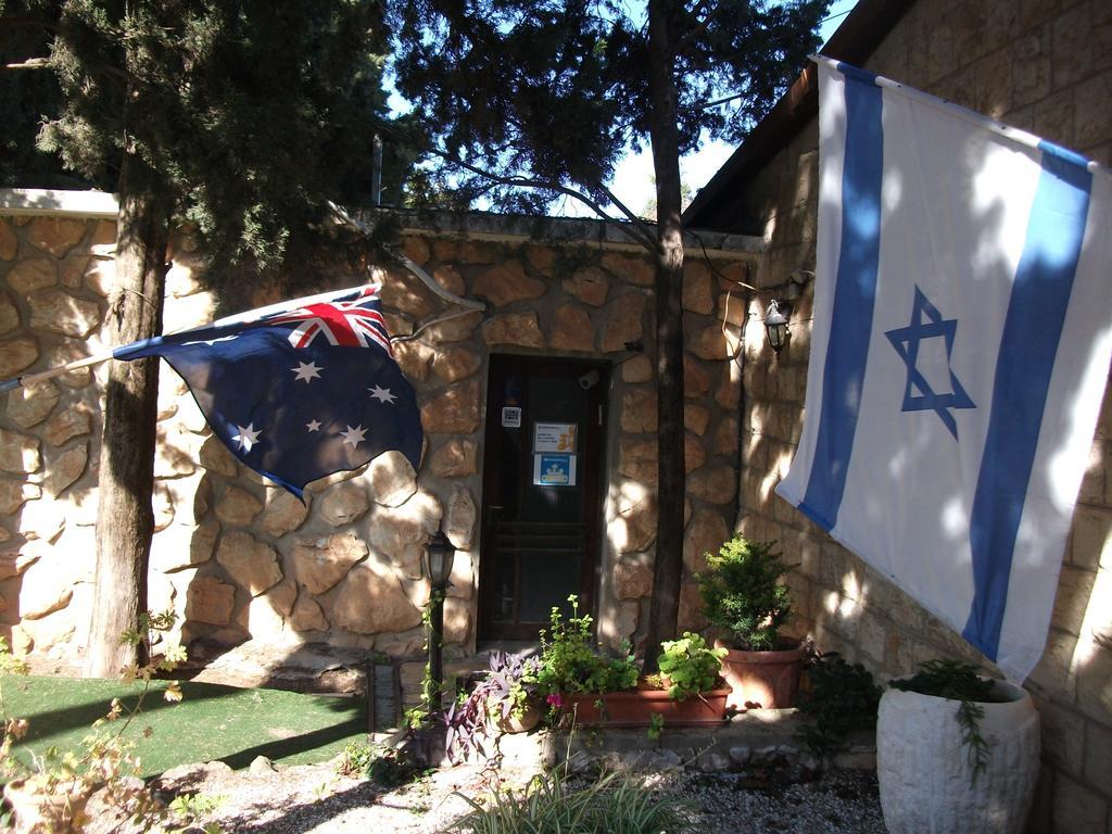 Safed Inn Exterior photo